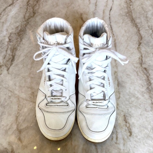 Valentino ~ White Leather High Top Sneakers ~ Men's US 8 / EU 41; Italy - Picture 9 of 15